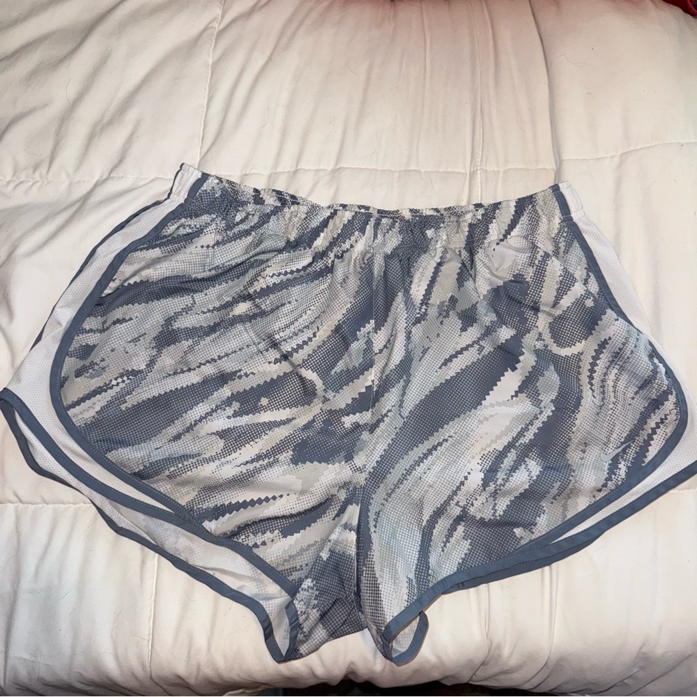 Nike Dri-FIT Gray Patterned Shorts